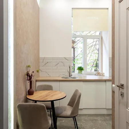 Apartamento Royal Art-apartment On Skoryka 26