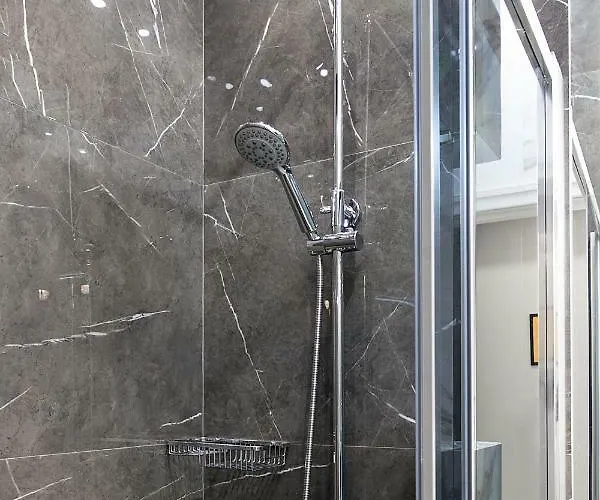 Royal Art-apartment On Skoryka 26